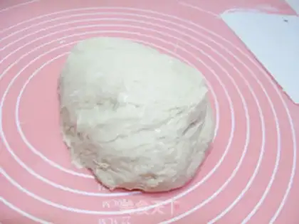 Make Little octopus bread step 1