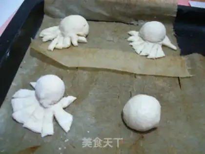 Make Little octopus bread step 6