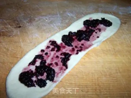 Make Mulberry jam braid bread step 9