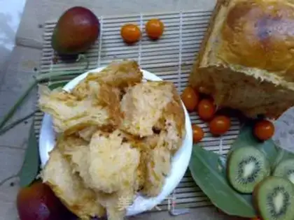 Make Colorful fruit toast step 17