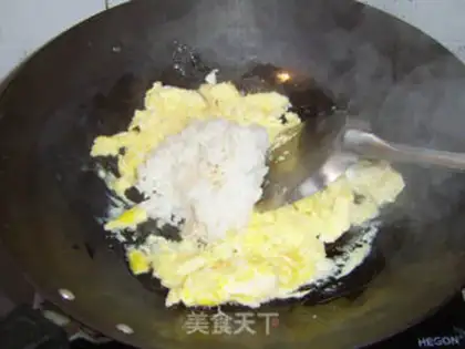 Make egg fried rice step 7