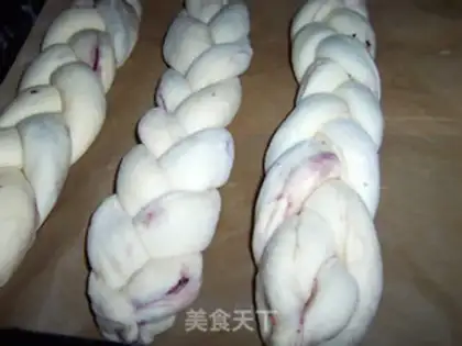 Make Mulberry jam braid bread step 13