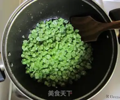 Make Green beans, minced pork, and olive vegetables step 3