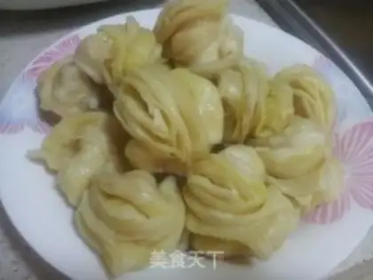 Make Pocket rolls with pepper oil step 7