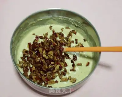 Make Buckwheat flour and red date cake step 4