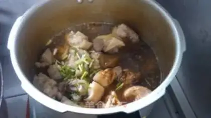 Make South milk pig