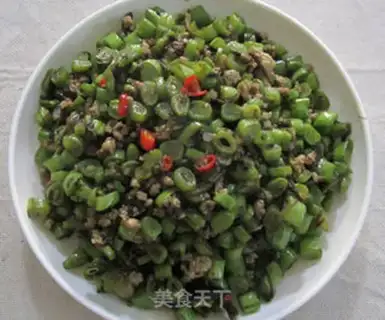 Make Green beans, minced pork, and olive vegetables step 7