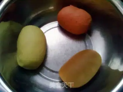 Make Colored goldfish steamed buns step 13