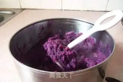 Make Purple sweet potato bread step 2