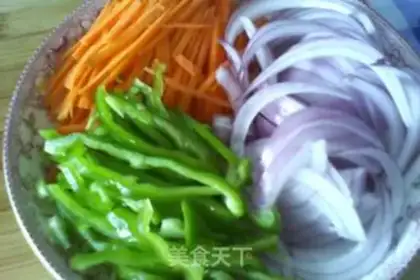 Make Roasted pepper with tiger skin step 4