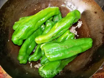 Make Roasted pepper with tiger skin step 5
