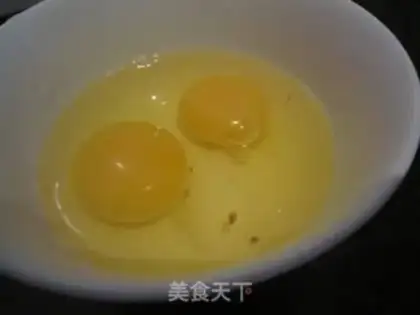 Make chives scrambled eggs step 3