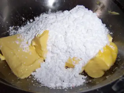 Make Lemon almond cake step 2