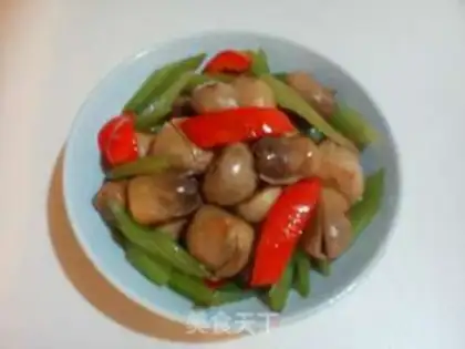 Make stir-fried mushrooms with celery step 3