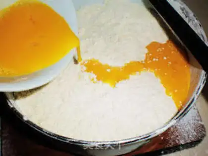 Make Sweet cherry pie step 1