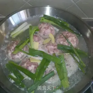 Make Yangzhou Lion Head step 3