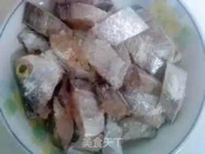 Make Pan-fried hairtail step 1