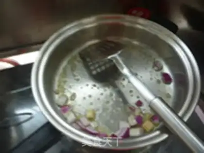 Make Stewed potatoes with tomatoes step 4