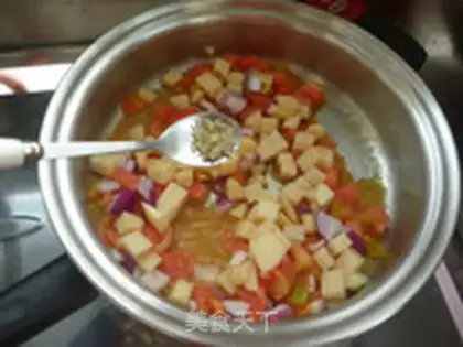Make Stewed potatoes with tomatoes step 8