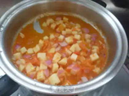 Make Stewed potatoes with tomatoes step 11