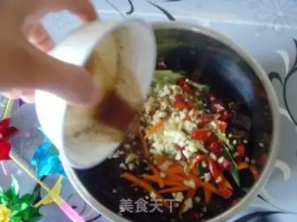 Make Two-color mixed fungus step 3