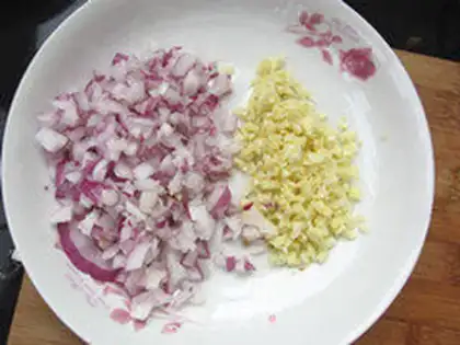 Make spaghetti bolognese step 0