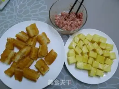 Make Pineapple fried dough stick shrimp step 1