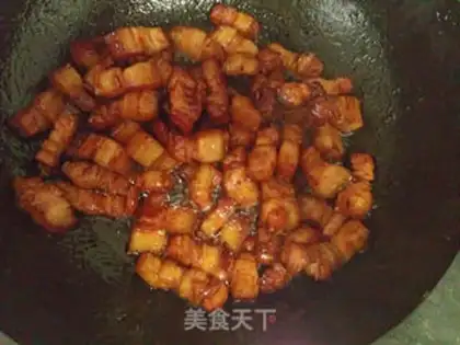 Make braised pork and potatoes step 4