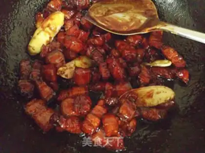 Make braised pork and potatoes step 5