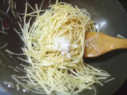 Make hot and sour potato silk step 9