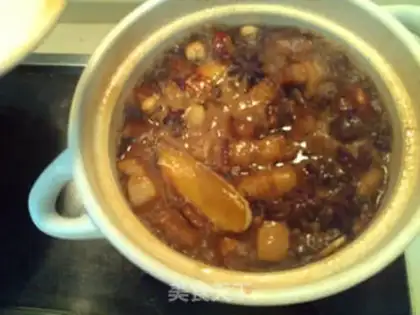 Make braised pork and potatoes step 8