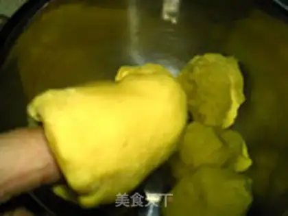 Make Hot noodles Wowotou step 3
