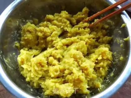 Make Sweet potato bean paste glutinous rice balls step 2
