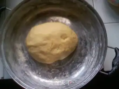 Make Pumpkin steamed dumplings step 4