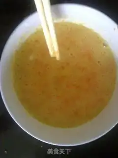 Make Egg carrot cake step 1