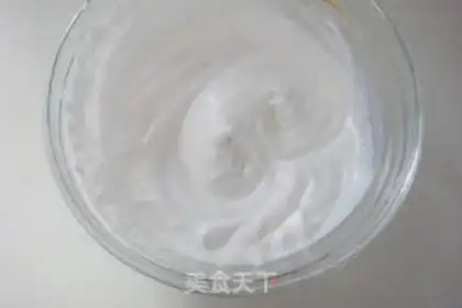 Make Cream banana roll step 3