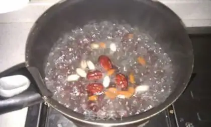 Make Sanhong Tang step 2