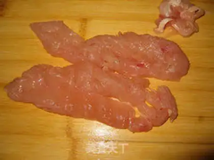 Make Two-color love meatballs step 1