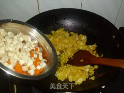Make Assorted curry fried rice step 11