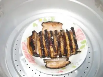 Make Home-made steamed pork with taro step 8