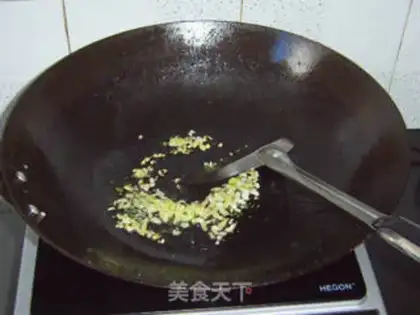 Make stir-fried fish pieces with green pepper step 4