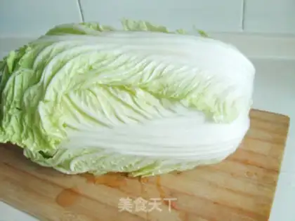 Make spicy cabbage step 0
