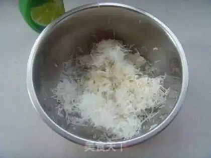 Make Coconut silk cake step 1