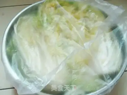 Make spicy cabbage step 3