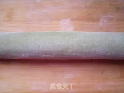 Make Matcha Rolls step 7
