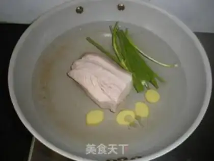 Make white cut meat step 2