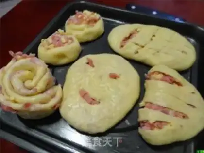 Make Money rolls bread step 15