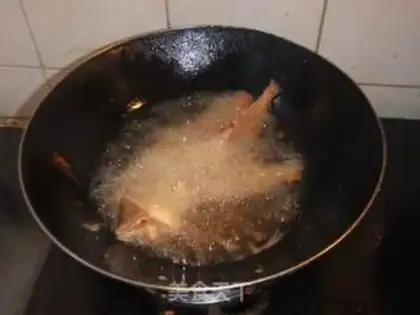 Make Dry roasted yellow croaker step 1