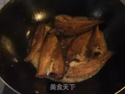 Make Dry roasted yellow croaker step 4