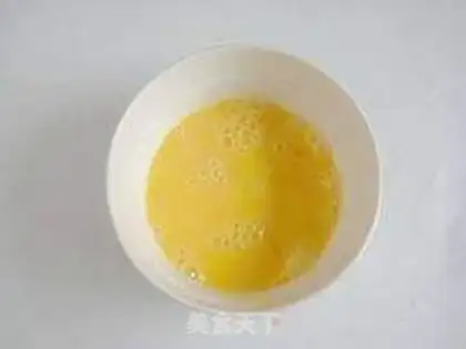 Make Steamed eggs with minced pork step 2